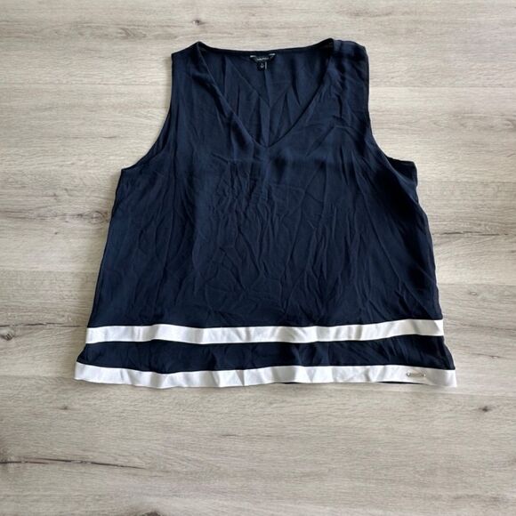 Nautica Tiered Chiffon Top Navy/White L EUC - Picture 10 of 10